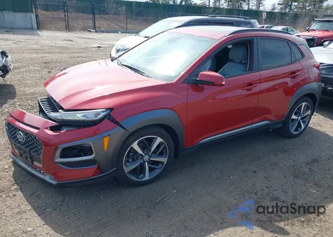 2021 Hyundai Kona Limited z USA, uszkodzony, nr VIN KM8K3CA55MU696280